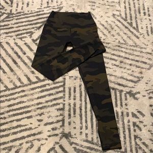 Camo leggings